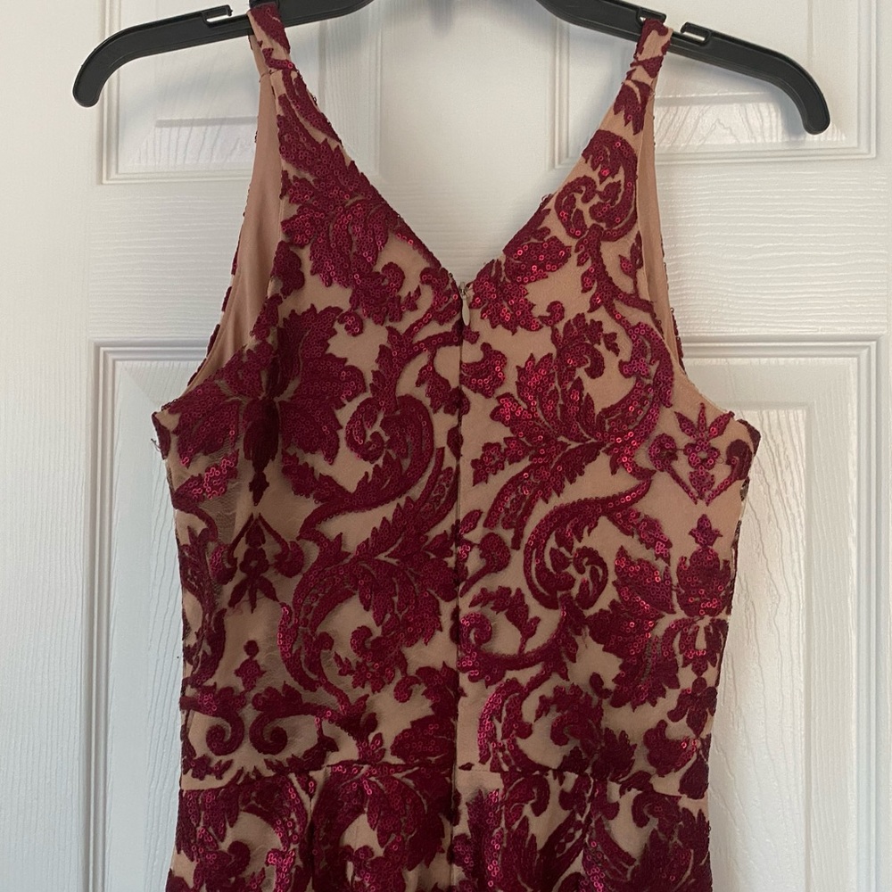 Dress the Population - Karen Plunging Lace Gown - Red - Size M - Picture 12 of 16